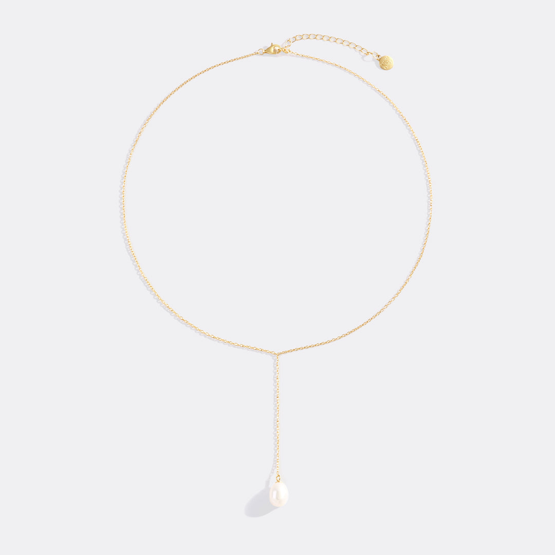 Elowen pearl lariat full-length detail