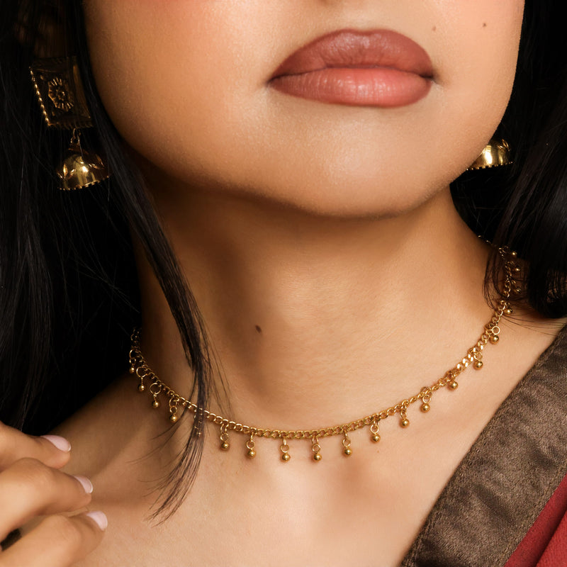 Nura Dotted Choker product view 3