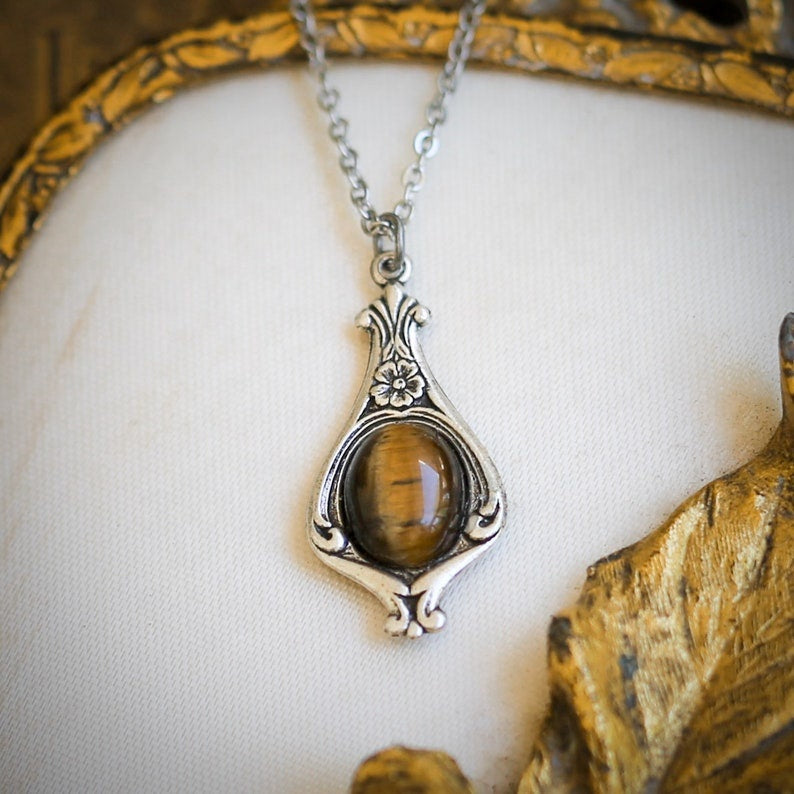 Sorceress Necklace